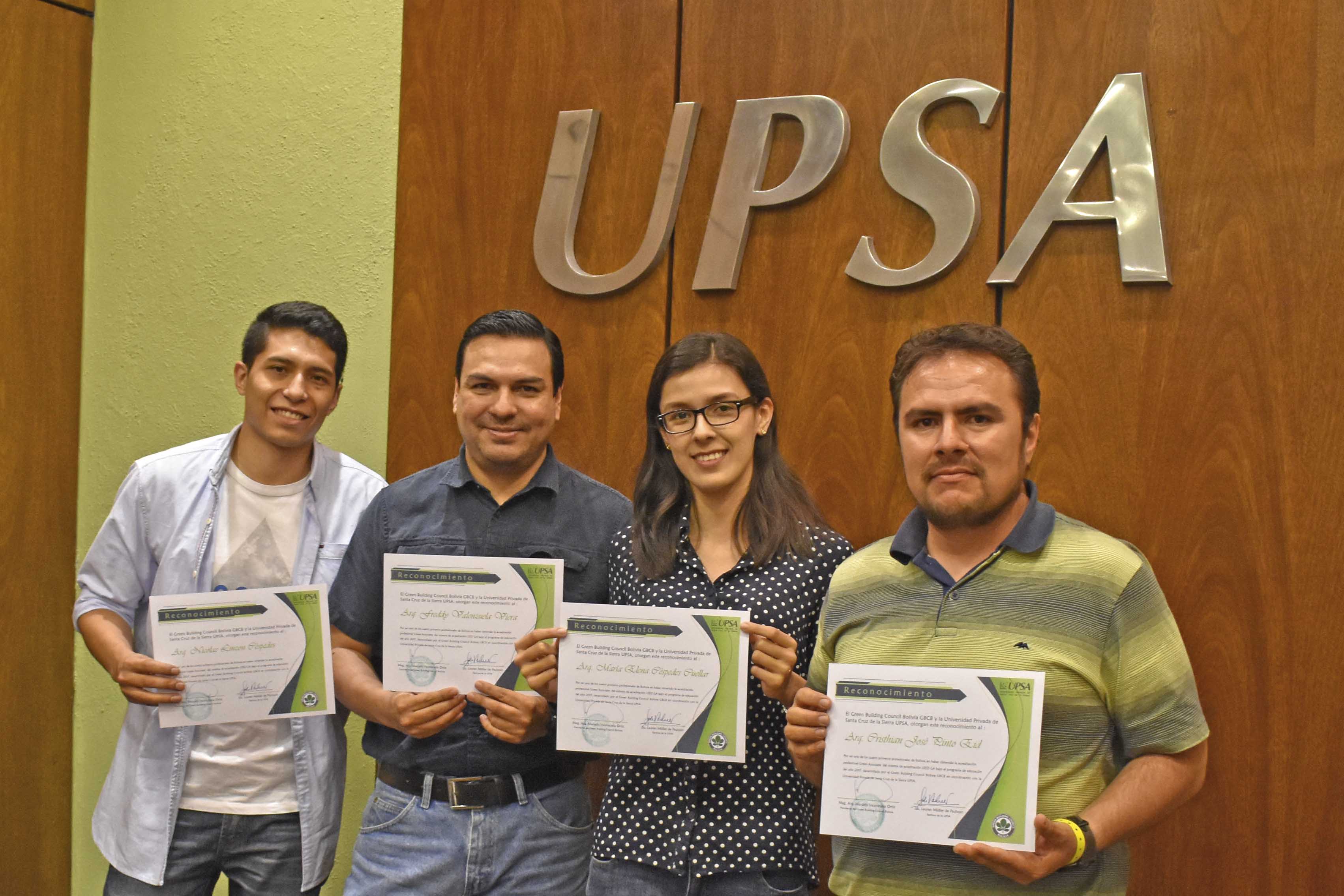 Cuatro graduados UPSA son los primeros  en lograr certificación internacional LEED
