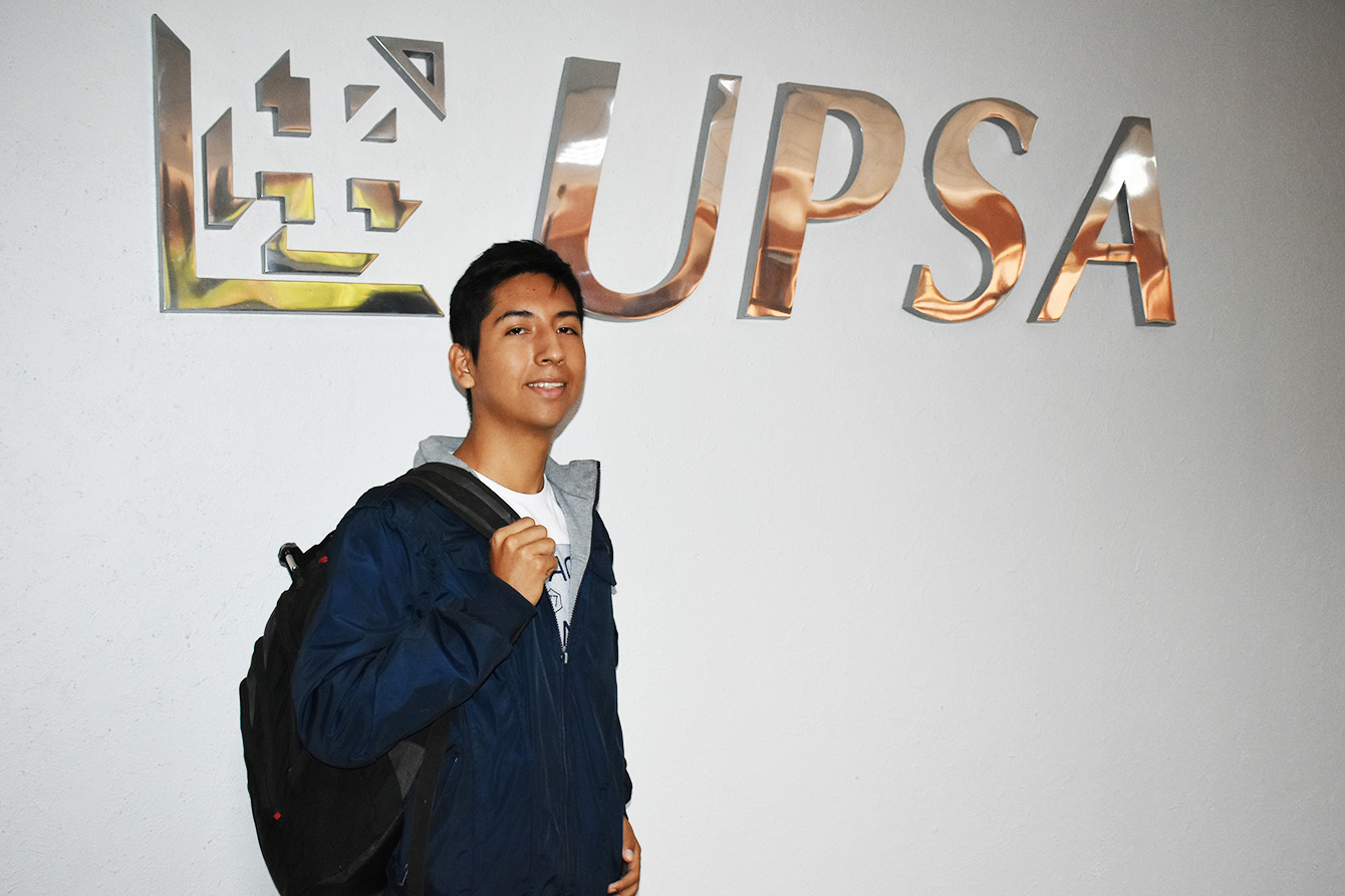 Estudiante de la UPSA competirá en la Olimpiada de Matemática en Rumania